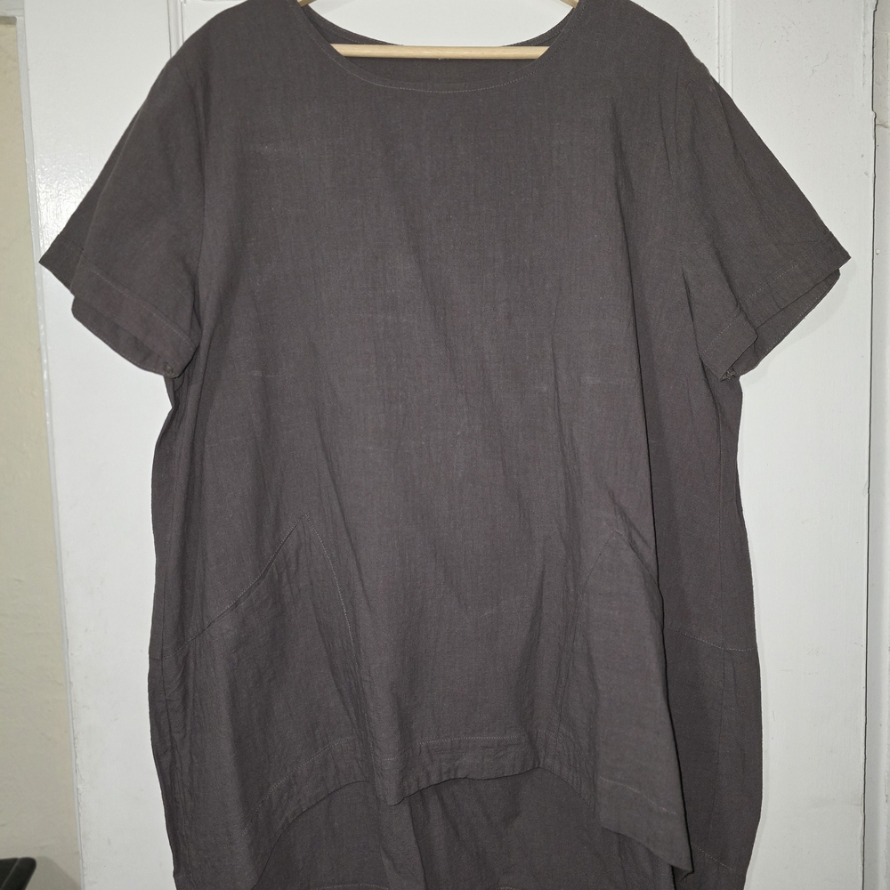 Brown Short Sleeve Tunic Top